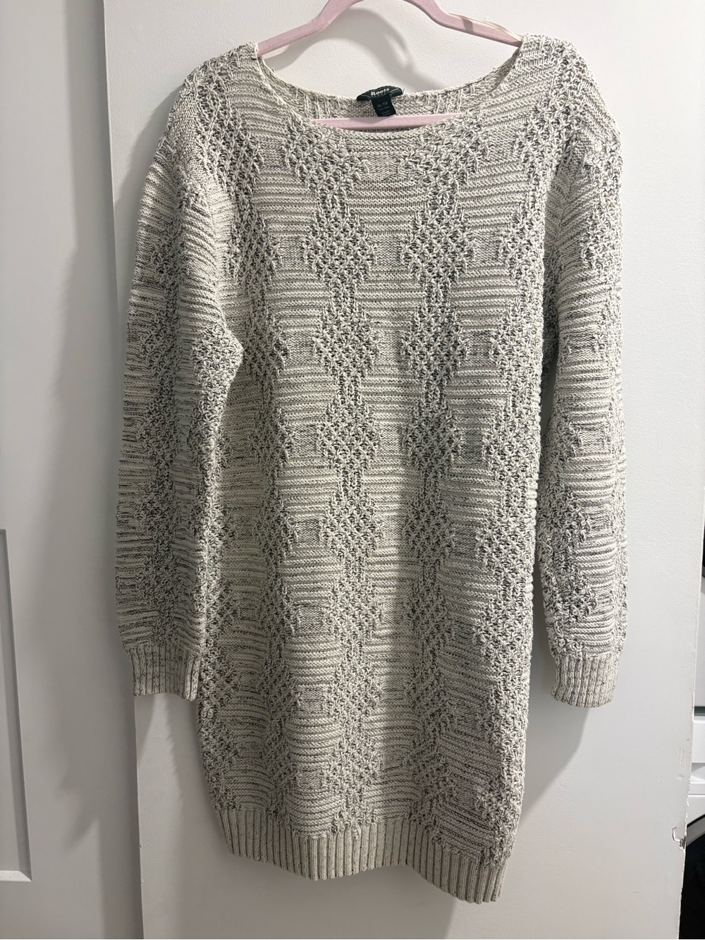 Cream Cable Knit Women's Sweater - XL Roots